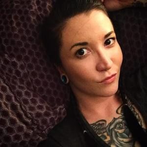 Meet your Posher, Mallory